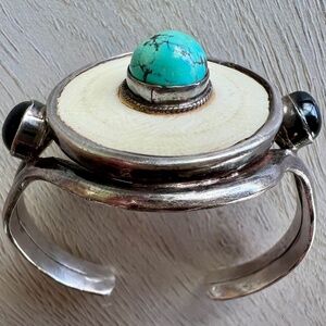 Vintage Artisan Silver-Tone Cuff Bracelet Turquoise Black Obsidian Purple Flash